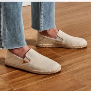 OluKai Ladies Size 8 1/2 Beige KAULA PA’A KAPA Espadrilles